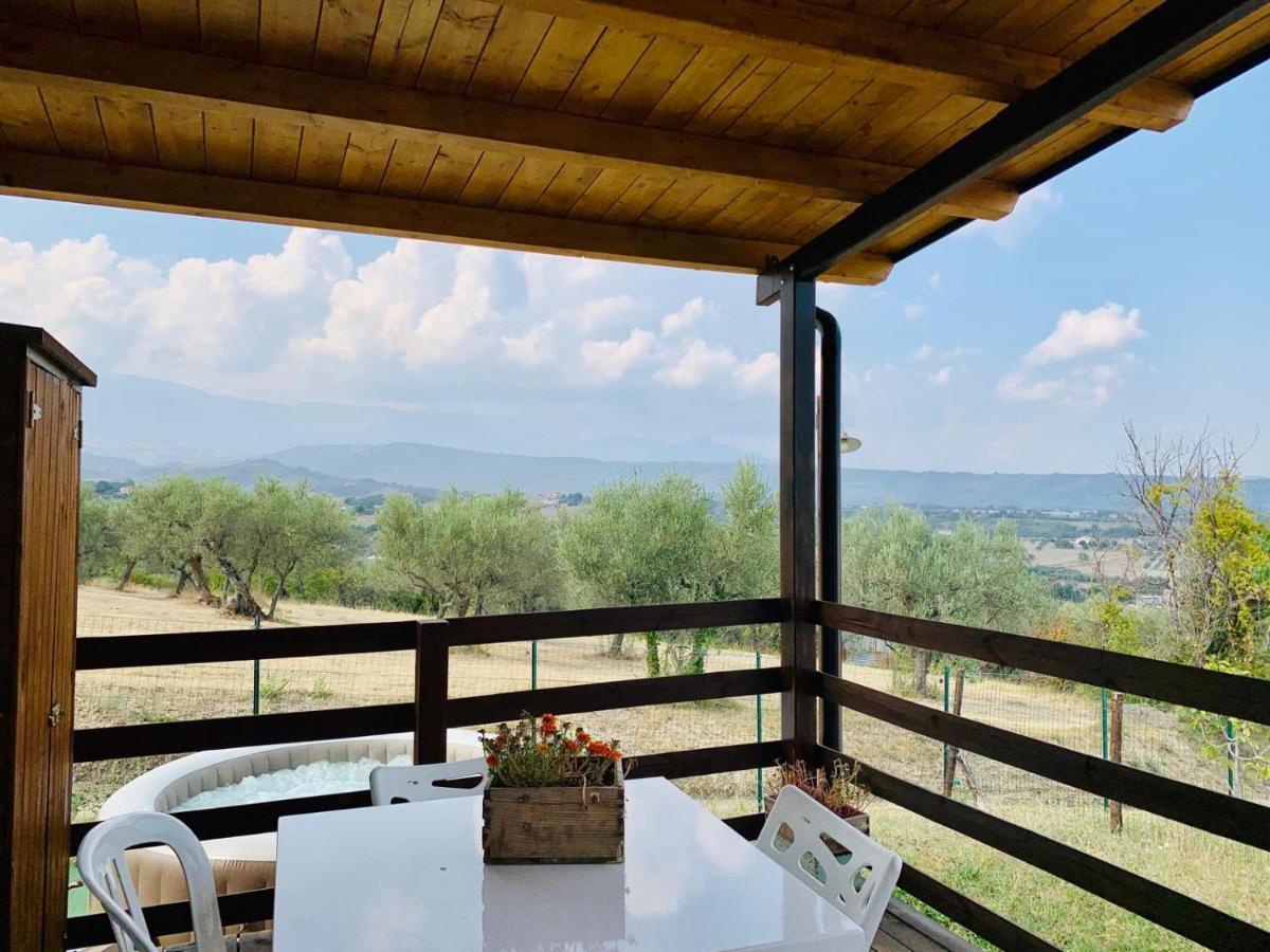Oasi Macerina Villa Alanno Exteriör bild