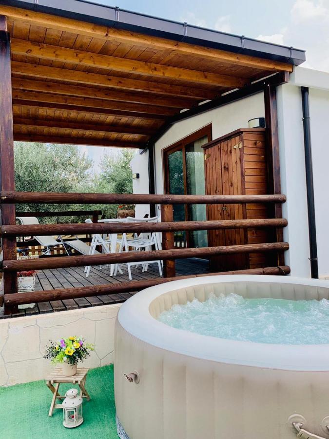 Oasi Macerina Villa Alanno Exteriör bild